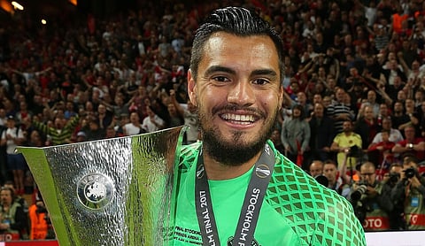 Former Manchester United Goalkeeper Sergio Romero Retires at 39