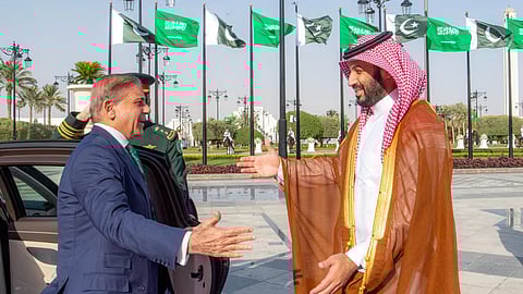 Saudi-Pakistan Defence Pact Under Scrutiny as Islamabad Stays Silent on West Asia Conflict