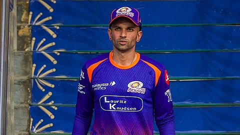 Mumbai Indians sign Keshav Maharaj for IPL boost