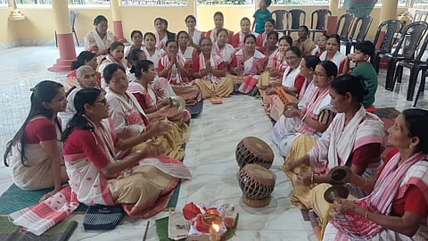 Orang Rajohuwa Namghar