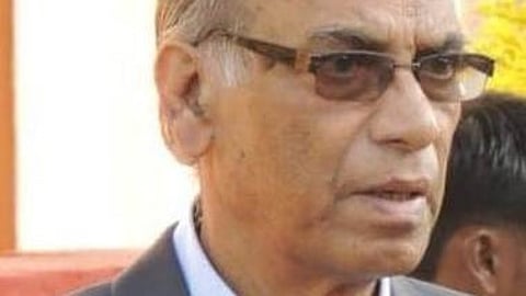 Dr Nareswar Dutta