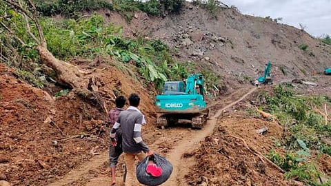National Highway Rockslide