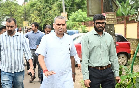 Minister Kaushik Rai