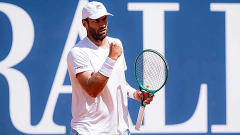 Halys, Baez and Navone lead shock wave of seeded exits in Kitzbühel quarter-final shake-up