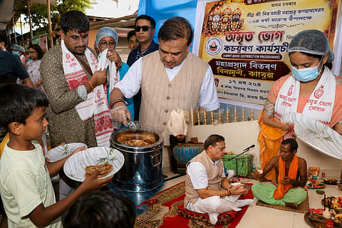 Himanta Biswa Sarma Takes Part in Guwahati Rath Yatra, Offers Prayers for Flood-Hit Assam
