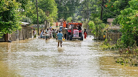 Jorhat: Flood-Hit Families Return to homes to Panigaon
