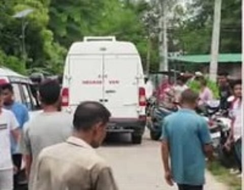 Dead Bodies of a Married Couple Found in Sootea
