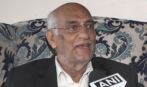Former Diplomat VB Soni Calls