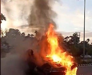 Nagaon : Three Burnt to Death, Two Critically Injured as Vehicle Catches Fire