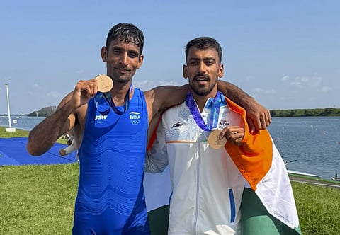 Indian rowers Satnam Singh