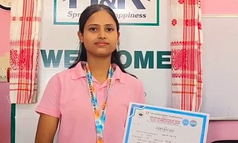 Local Working Girl Balances Retail Job at H&K with Rigorous Training to Conquer the 50 kg State Title