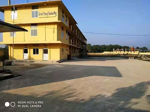 असम: गुरुकुल ग्रुप ऑफ एजुकेशनल विंग के नए भवन का मंगलदाई में उद्घाटन किया गया