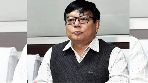 असम के विपक्षी नेता देवव्रत सैकिया ने जीएमसीएच द्वारा क्लिनिकल टेस्ट शुल्क में की गई बढ़ोतरी की आलोचना की, सरकार से पुनर्विचार करने का आग्रह किया