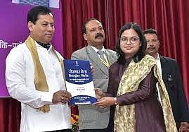 केंद्रीय मंत्री सर्बानंद सोनोवाल ने रोजगार मेले, गुवाहाटी में हिस्सा लिया