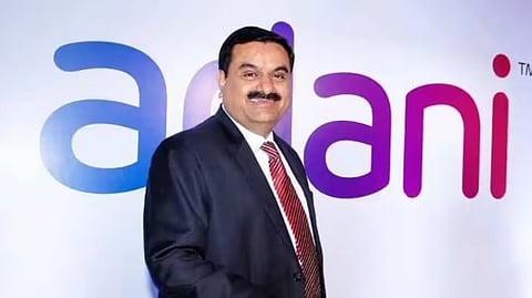 अमेरिकी न्याय विभाग के अभियोग के अनुसार गौतम अडानी को रिश्वतखोरी के आरोपों से मुक्त कर दिया गया