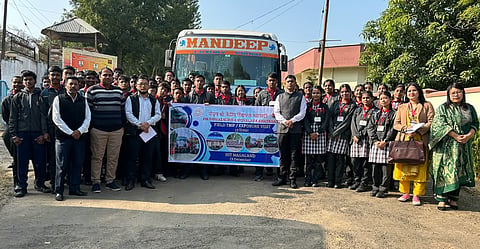 असम: पीएम श्री खटखटी केंद्रीय विद्यालय के छात्रों ने शैक्षिक क्षेत्र यात्रा के लिए एनआईटी नागालैंड का दौरा किया