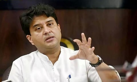 संचार साथी मोबाइल ऐप सुरक्षित वातावरण सुनिश्चित करेगा: ज्योतिरादित्य सिंधिया