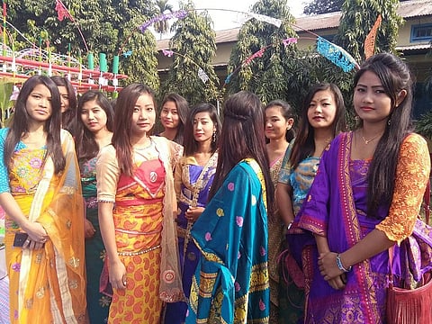 असम: कोकराझार में हर्षोल्लास के साथ मनाई गई सरस्वती पूजा