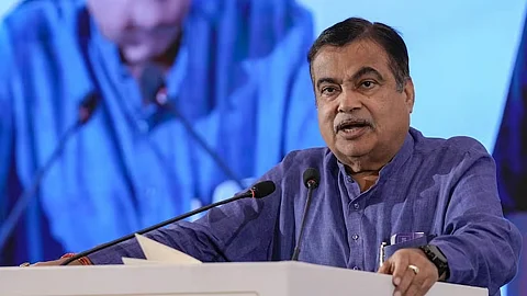नितिन गडकरी: शिलांग-सिलचर कॉरिडोर के लिए 2029-30 का लक्ष्य निर्धारित