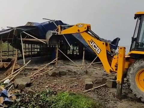 असम: राज्य में बेदखली के खिलाफ हिंदू सेना ने बैठक में किया विरोध प्रदर्शन