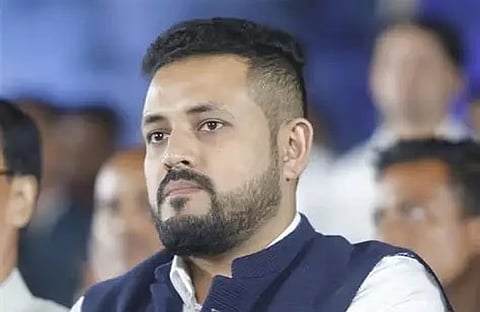 गुवाहाटी: उच्च न्यायालय ने उत्पीड़न मामले में पूर्व आसू नेता को पूर्ण जमानत दी