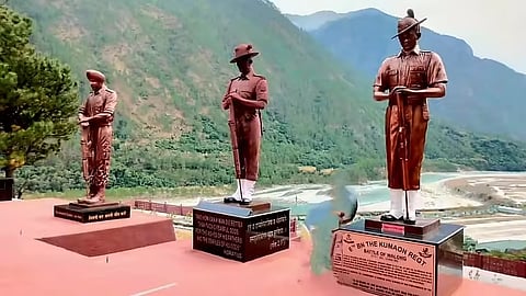 एनडीसी प्रतिनिधिमंडल ने अरुणाचल प्रदेश में 1962 के युद्ध नायकों को श्रद्धांजलि दी
