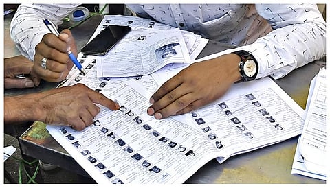 मलाया कांग्रेस ने वोटर सत्यापन में दरबार श्नोंग्स को सशक्त बनाने के लिए आह्वान किया, हस्ताक्षर अभियान को किया तेज