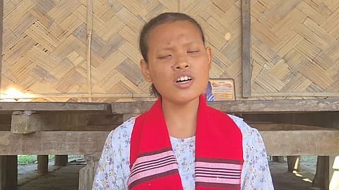 दृष्टिबाधित क्रिस्टीना पहाड़ी ने अपनी शानदार आवाज से सोनितपुर को किया गौरवान्वित