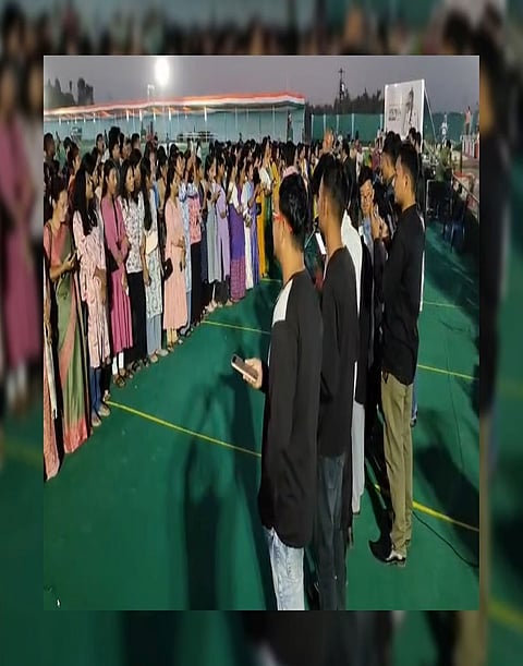 असम : ज़ुबीन गर्ग के 53वें जन्मदिन को भावभीनी श्रद्धांजलि के साथ मनाया गया