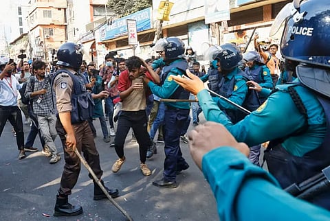 हसीना मामले में फैसले के बाद अशांति के बीच बांग्लादेश पुलिस ने 24 घंटे में 1,649 लोगों को गिरफ्तार किया