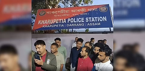 असम: कर्ज़ को लेकर हुए विवाद के हिंसक रूप लेने पर, खारुपेटिया में एक व्यक्ति घायल