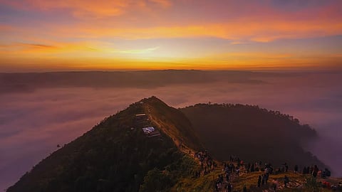 मेघालय: नोंगज्रोंग जनवरी 2026 से हर रविवार सभी पर्यटन स्थलों को बंद रखेगा