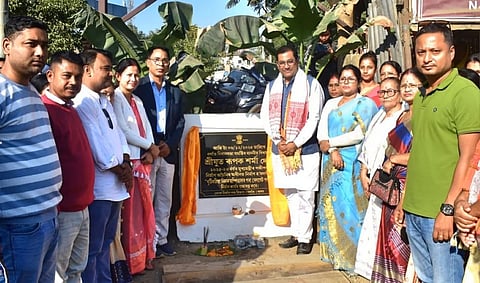 विधायक रूपक सरमा ने नगाँव -बताद्रवा में 15 नई सड़क परियोजनाओं का किया शुभारंभ