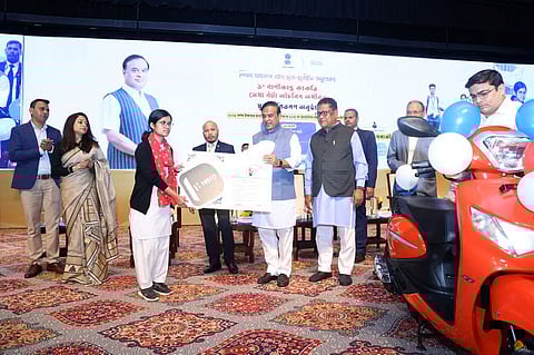 डॉ. बनिकांता काकती मेरिट पुरस्कार योजना के तहत 11,000 से अधिक छात्र हुए लाभान्वित