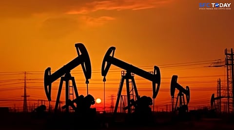 Oil Tops $101 as Iran Denies US Talks, Supply Fears Return