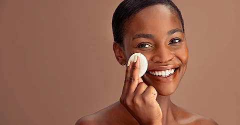 How to Properly Manage Common Skin Concerns