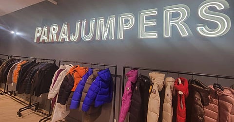 Inspired by the encounter with a serving member of the 210th Rescue Squadron, Massimo Rossetti, PJS Creative Director, crafted the first piece of what will become the Masterpiece family.