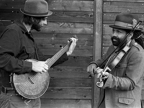 Folk Duo Brings Rainier Valley-Style Revival to The Neptune