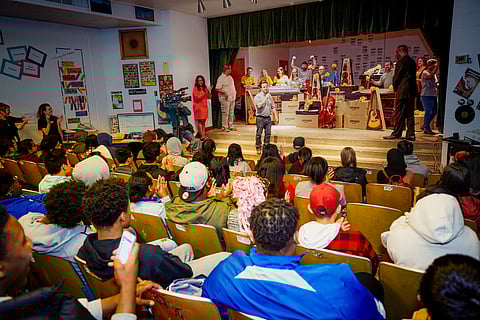 News Gleams: Rainier Beach Students Get A Surprise Delivery, Beacon Hill Gets a New Bus Stop, and Sage Looking for Applicants