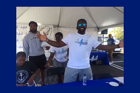 Can Seahawk's Cliff Avril Get Your Kid to Eat Their Vegetables?