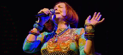 Duffy Bishop sings, during the 6th annual Blues Festival in Columbia City in Seattle, Washington, on Aug. 11, 2018. (Photo: Carolyn Bick)