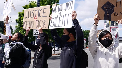 Youth Protesters Demand Defunding of the Seattle Police Department