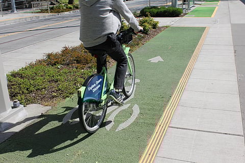 Photo via nickfalbo (under a Creative Commons, CC BY-SA 2.0 DEED license).