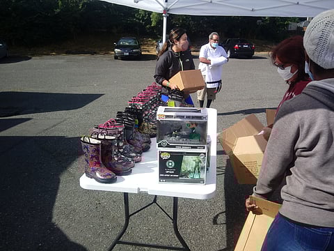 Food and Housing Resource Pop-Up Opens In Skyway