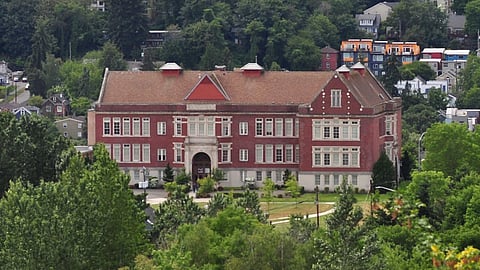 Responding To Call, Seattle Police Shoot and Kill a Man Near Northwest African American Museum
