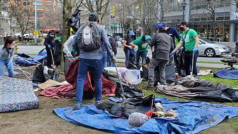 Volunteer Group That Removes Trash From Homeless Encampments Draws Criticism