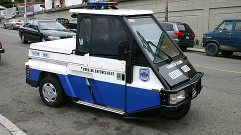 Image is attributed to Mack Male (under a Creative Commons, CC BY-SA 2.0 license).