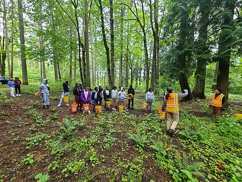 African Young Dreamers Empowerment Program (AYDEPI) youth at Lake Geneva Park in Federal Way, where AYDEPI hosts one event every month until October 2022.  Photo courtesy of AYDEPI.