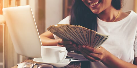 Weekend Reads | Income and Emotional Well-Being