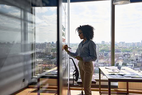 Weekend Reads | The Number of Women in Senior Corporate Roles Has Dipped